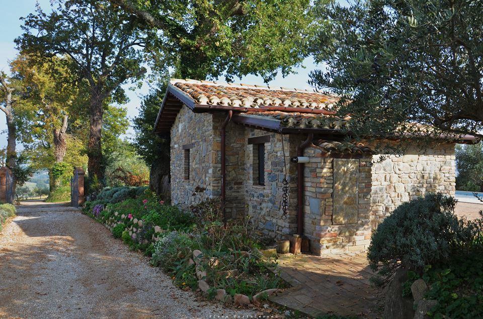 Casale Il Cerqueto Bed and Breakfast San Severino Marche Δωμάτιο φωτογραφία