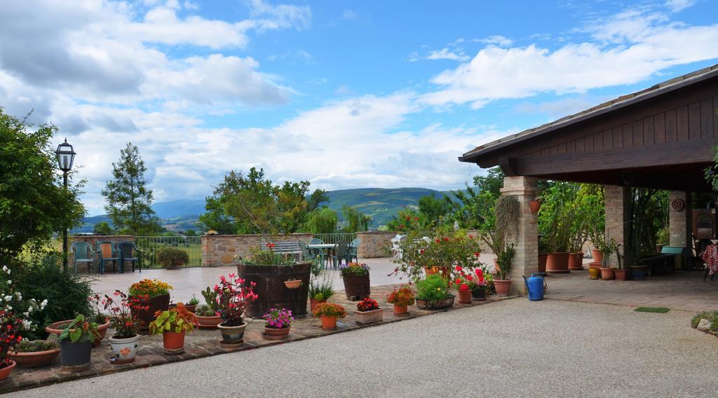 Casale Il Cerqueto Bed and Breakfast San Severino Marche Εξωτερικό φωτογραφία